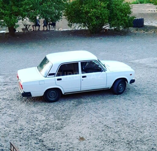 LADA (VAZ) 2107 2004, 98,000 km - 1.6 l - Samux