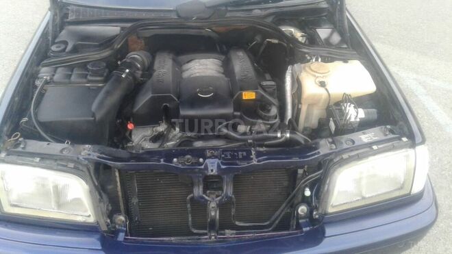 Mercedes C 240 1998, 300,000 km - 2.4 l - Gəncə