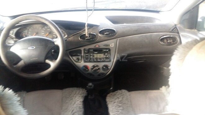 Ford Focus 2003, 284,000 km - 1.6 l - Ağstafa