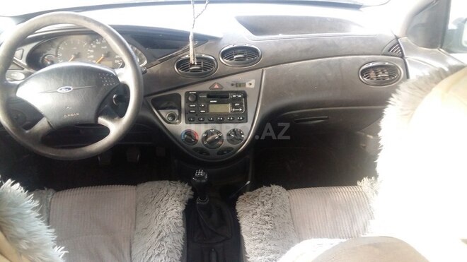Ford Focus 2003, 284,000 km - 1.6 l - Ağstafa