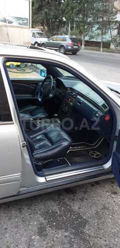 Mercedes E 280 1997, 460,000 km - 2.8 l - Bakı