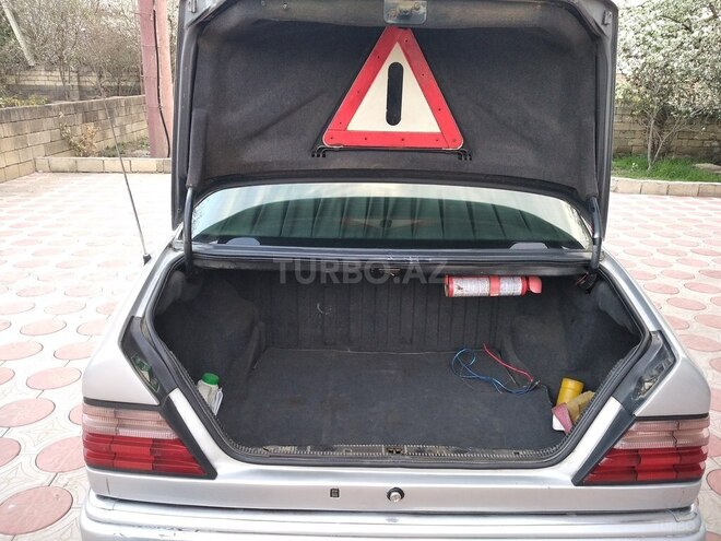 Mercedes E 200 1994, 507,300 km - 2.0 l - Masallı