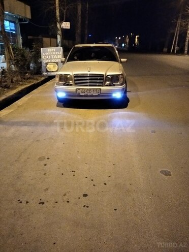 Mercedes E 200 1994, 507,300 km - 2.0 l - Masallı