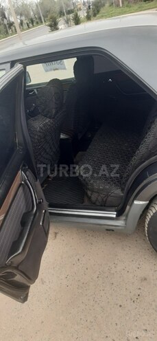 Mercedes E 200 1990, 200,000 km - 2.0 l - Sabirabad