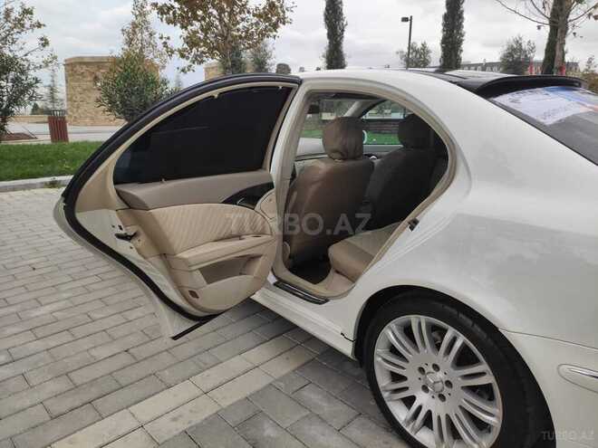 Mercedes E 240 2004, 255,059 km - 2.6 l - Salyan