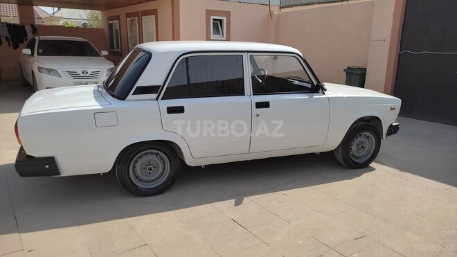 LADA (VAZ) 2107 2011, 86,000 km - 1.6 l - Bakı