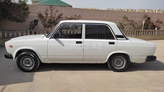 LADA (VAZ) 2107 2011, 86,000 km - 1.6 l - Bakı