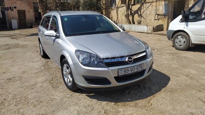 Opel Astra 2006, 230,000 km - 1.4 л - Bakı