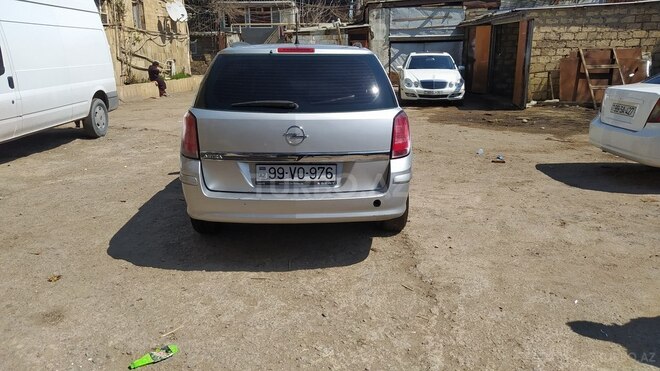 Opel Astra 2006, 230,000 km - 1.4 л - Bakı