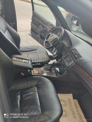 BMW 525 2003, 278,000 km - 2.5 l - Bakı
