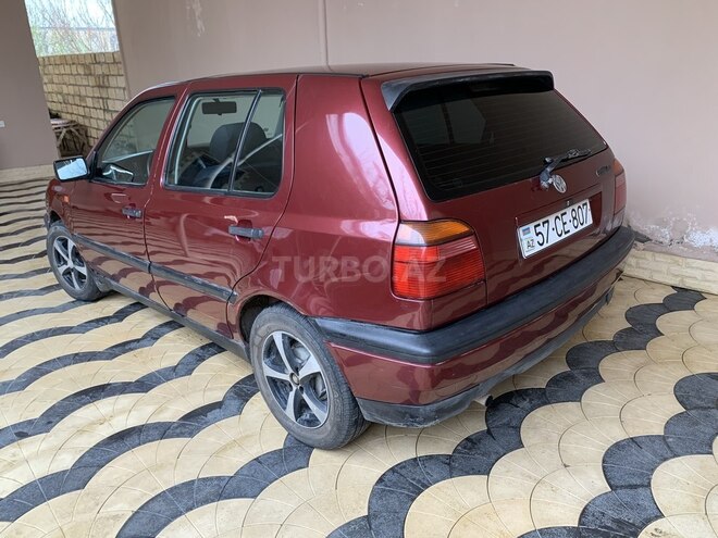 Volkswagen Golf 1992, 288,820 km - 1.8 l - Gəncə