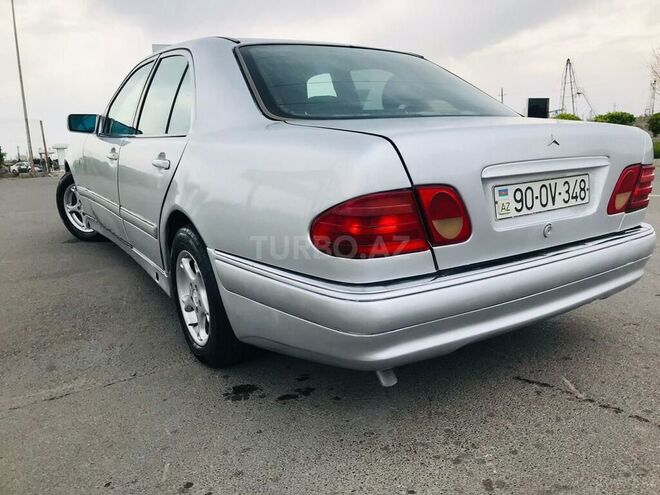 Mercedes E 230 1996, 70,000 km - 2.3 l - Bakı