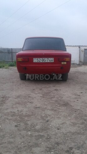 LADA (VAZ) 21011 1983, 300,000 km - 1.5 l - Salyan