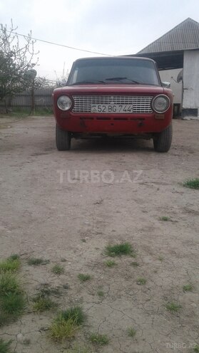LADA (VAZ) 21011 1983, 300,000 km - 1.5 l - Salyan