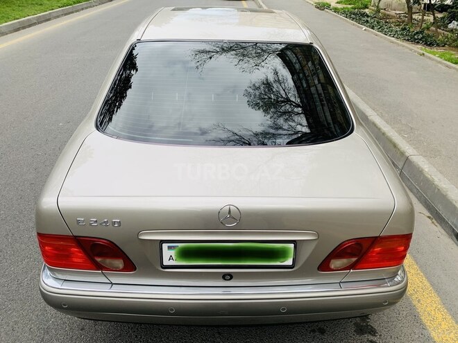Mercedes E 240 1998, 264,300 km - 2.4 л - Bakı