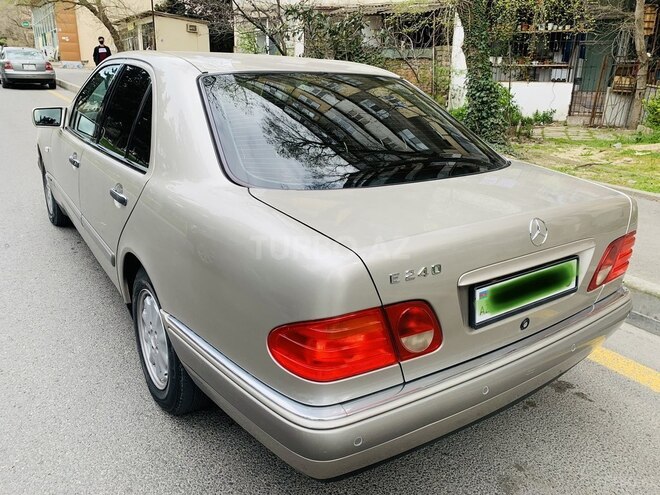 Mercedes E 240 1998, 264,300 km - 2.4 л - Bakı