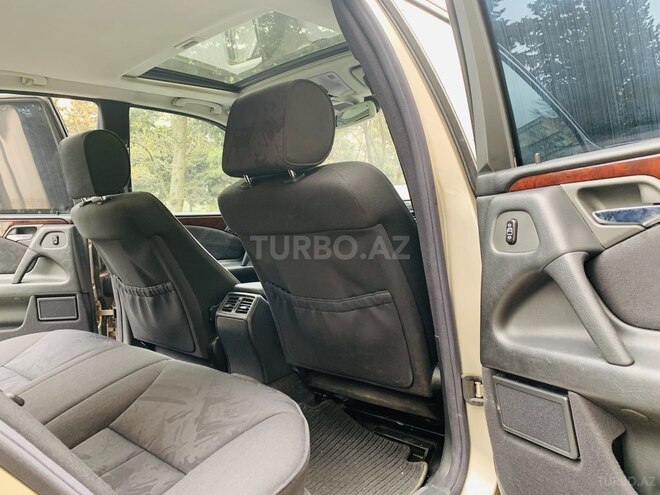 Mercedes E 240 1998, 264,300 km - 2.4 л - Bakı