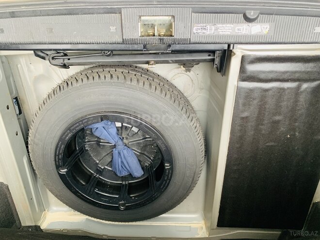 Mercedes E 240 1998, 264,300 km - 2.4 л - Bakı