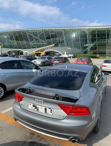 Audi A7 2011, 81,000 km - 3.0 л - Bakı