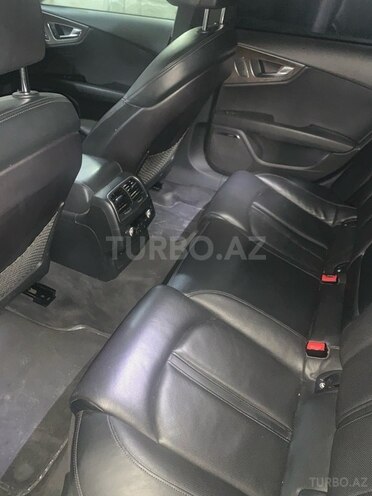 Audi A7 2011, 81,000 km - 3.0 л - Bakı