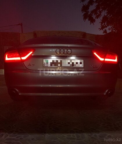 Audi A7 2011, 81,000 km - 3.0 л - Bakı