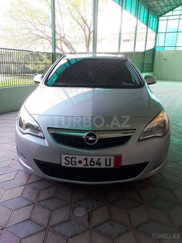 Opel Astra 2011, 155,000 km - 1.3 л - Bərdə
