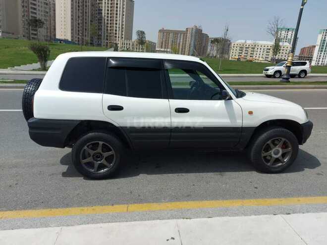 Toyota RAV4 1995, 150,000 km - 2.0 l - Bakı