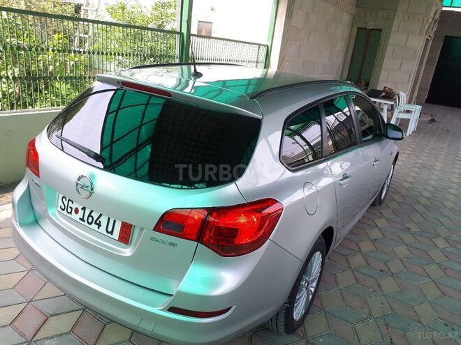Opel Astra 2011, 155,000 km - 1.3 л - Bərdə