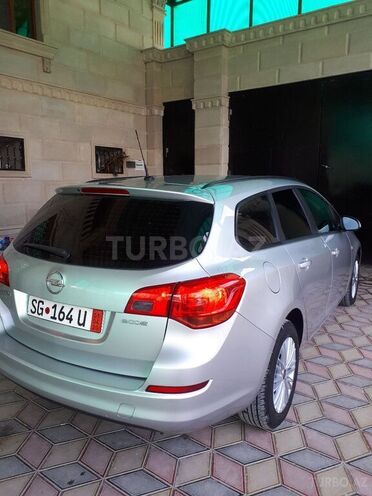 Opel Astra 2011, 155,000 km - 1.3 л - Bərdə