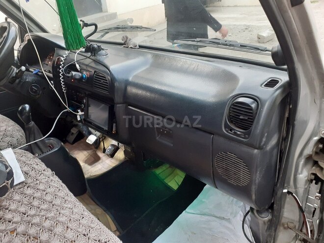 Hyundai H 100 1998, 579,786 km - 2.5 l - Gəncə