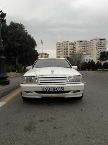 Mercedes C 230 1999, 180,000 km - 2.3 l - Bakı