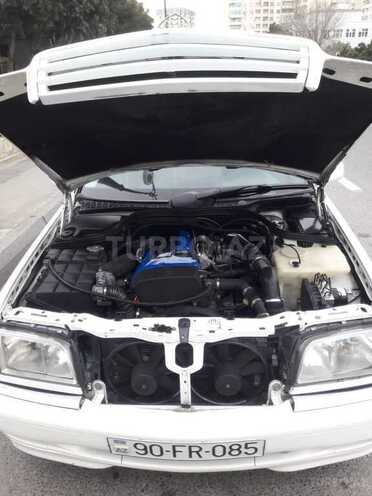 Mercedes C 230 1999, 180,000 km - 2.3 l - Bakı