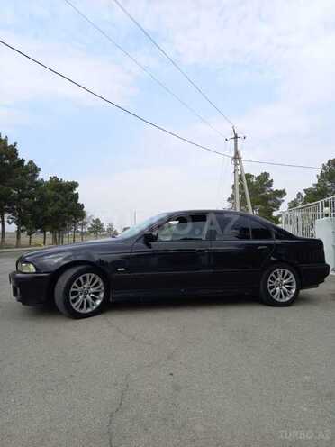 BMW 528 1997, 307,000 km - 2.8 l - Naftalan