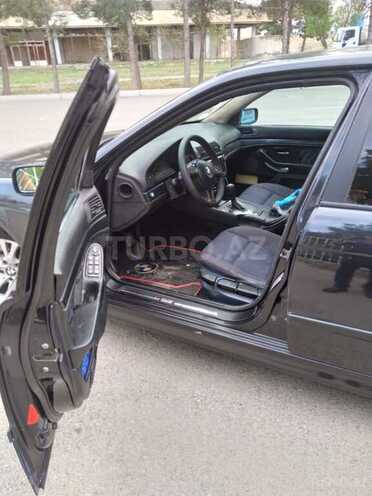 BMW 528 1997, 307,000 km - 2.8 l - Naftalan