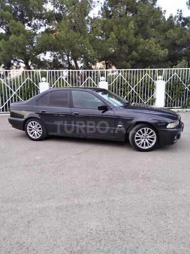 BMW 528 1997, 307,000 km - 2.8 l - Naftalan