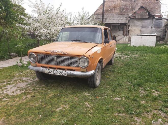 LADA (VAZ) 21013 1982, 300,000 km - 1.5 л - Göyçay