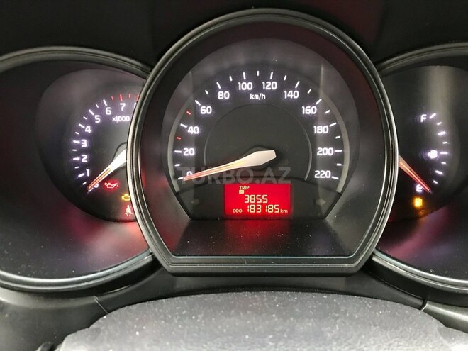 Kia Rio 2013, 183,185 km - 1.4 l - Bakı