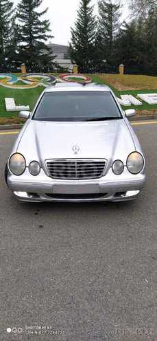 Mercedes E 240 2000, 274,500 km - 2.4 l - Mingəçevir