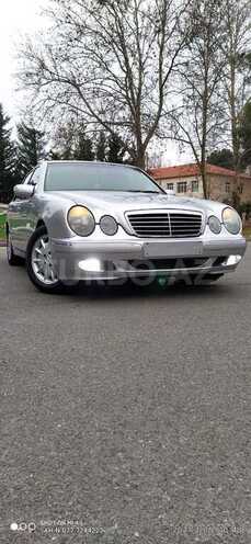 Mercedes E 240 2000, 274,500 km - 2.4 l - Mingəçevir