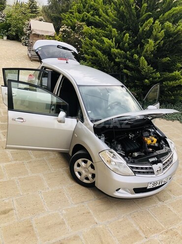 Nissan Tiida 2012, 33,318 km - 1.5 l - Bakı