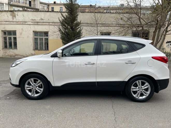 Hyundai ix35 2013, 180,000 km - 2.0 l - Bakı