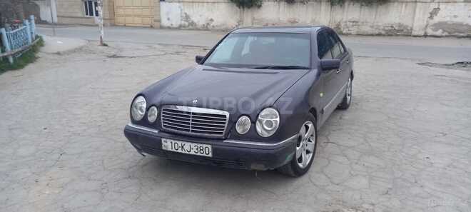 Mercedes E 230 1996, 135,000 km - 2.3 l - Sumqayıt