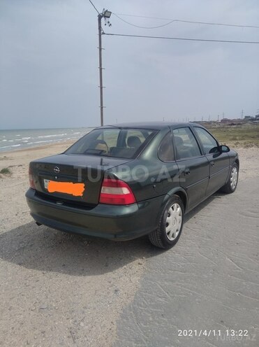 Opel Vectra 1998, 420,000 km - 1.8 l - Sumqayıt