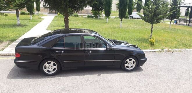 Mercedes E 240 2000, 263,000 km - 2.4 l - Oğuz