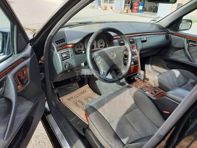 Mercedes E 240 2000, 263,000 km - 2.4 l - Oğuz