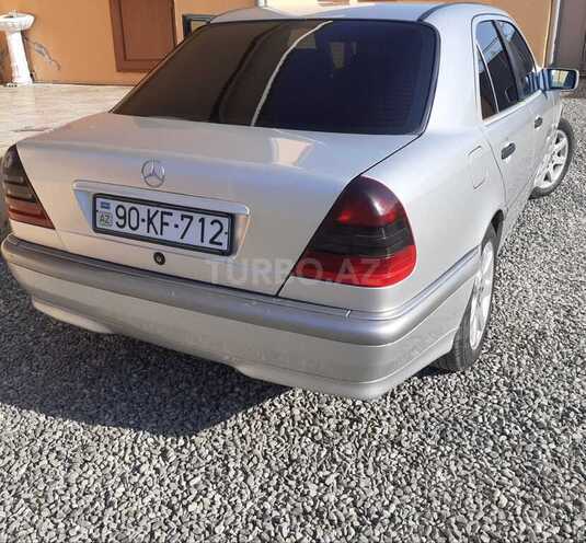 Mercedes C 220 1997, 300,000 km - 2.2 l - Biləsuvar