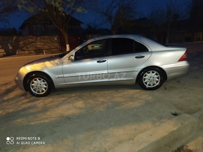 Mercedes C 200 2000, 404,656 km - 2.0 l - Biləsuvar