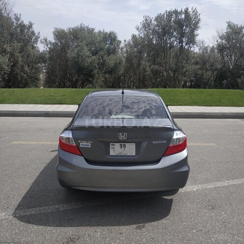 Honda Civic 2011, 215,500 km - 1.5 l - Bakı