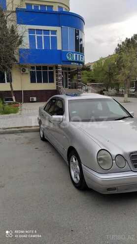 Mercedes E 280 1999, 250,000 km - 2.8 l - Sumqayıt