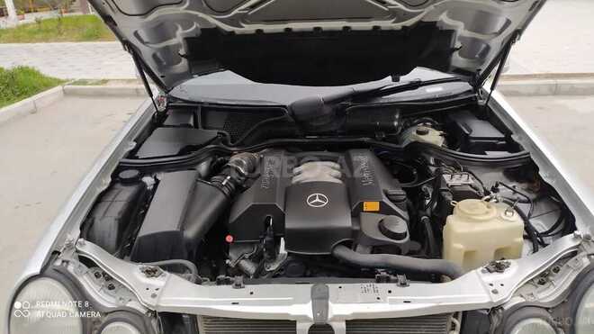 Mercedes E 280 1999, 250,000 km - 2.8 l - Sumqayıt